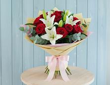 Букет цветов из:  Лилии и Розы в Мухоршибири