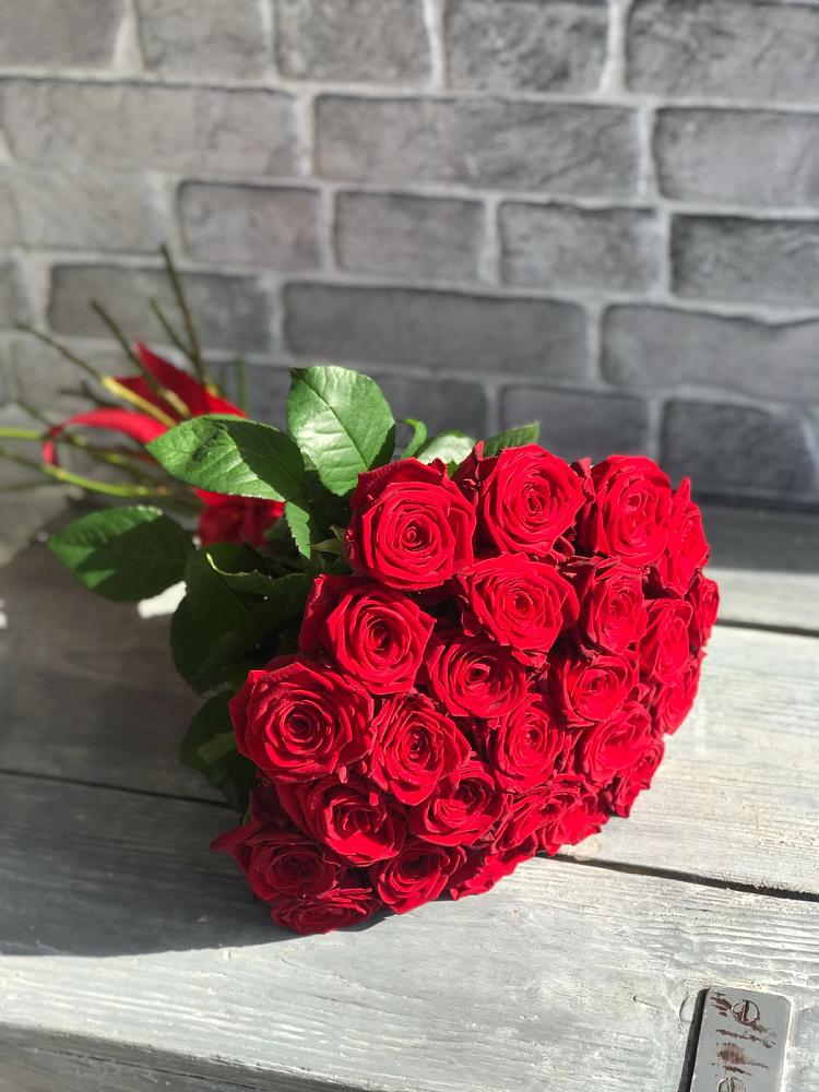 Букет Красные розы Фридом в Мухоршибири