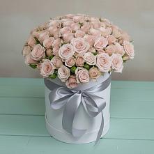 Цветочная композиция из Розы в шляпной коробке в Мухоршибири