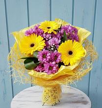 Букет цветов из:  Хризантемы и Герберы #REPLACE_PRED# Мухоршибири