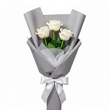 Букет 3 белые розы в Мухоршибири