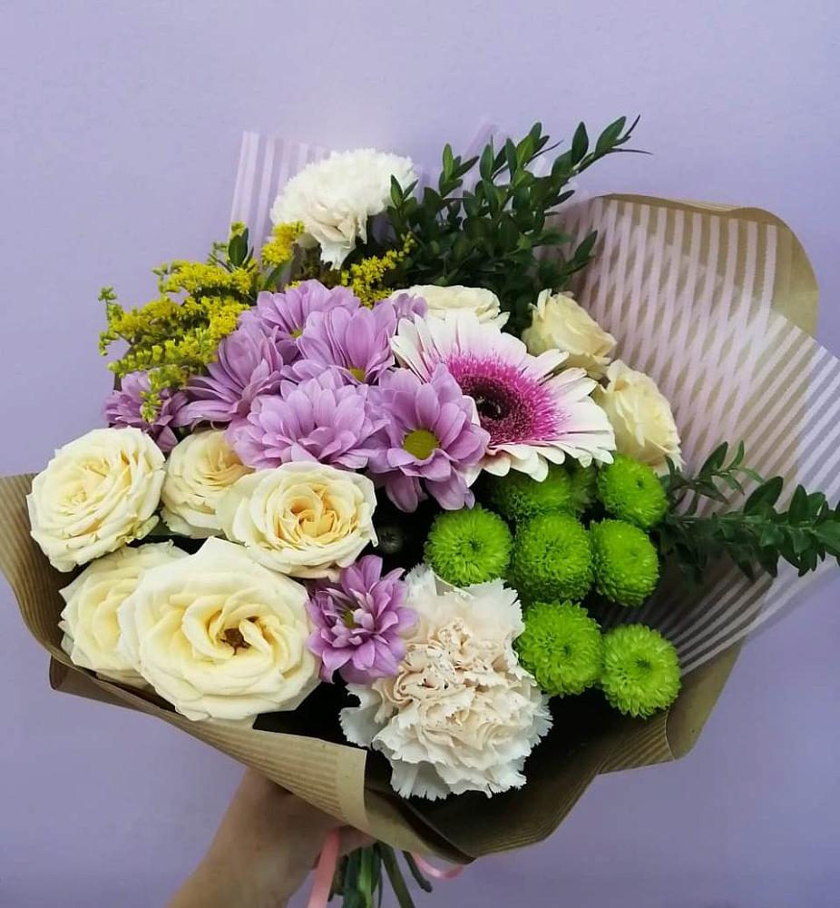 Букет цветов из: Хризантемы, Розы, Гвоздики и Герберы в Мухоршибири