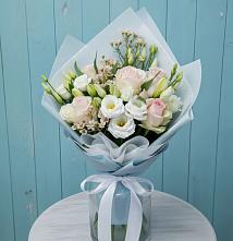 Букет цветов из:  Розы и Лизиантусы в Мухоршибири